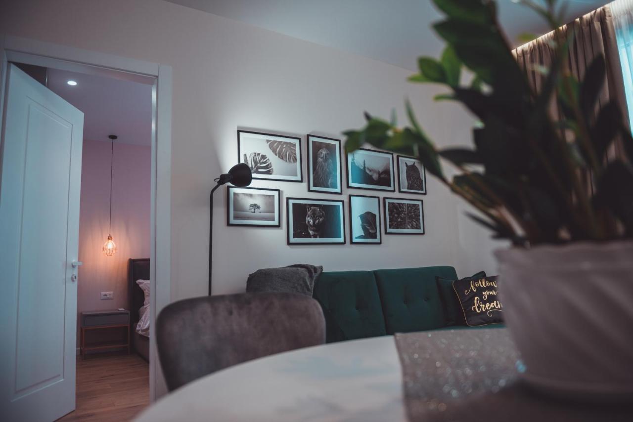 Tam Serviced Apartment City Center No2 Tirana Exterior foto