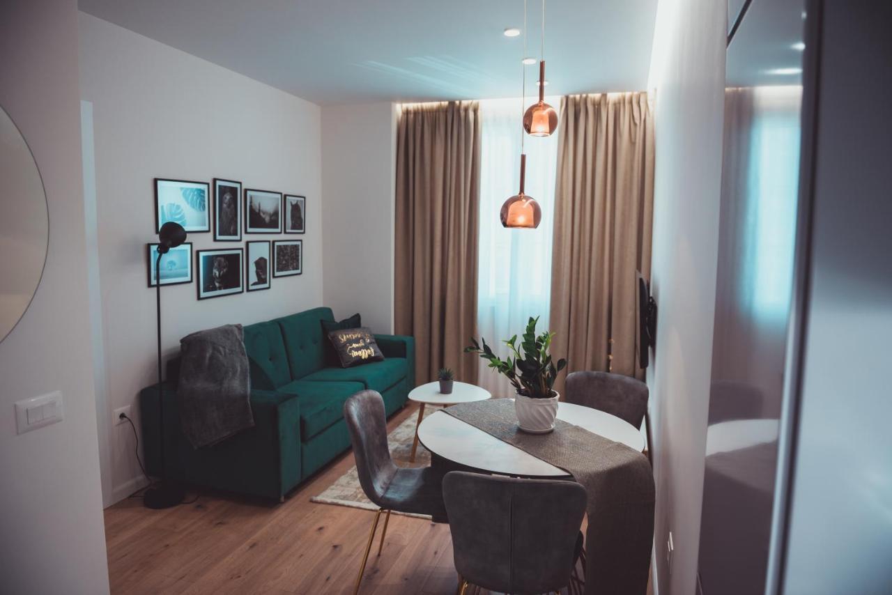 Tam Serviced Apartment City Center No2 Tirana Exterior foto
